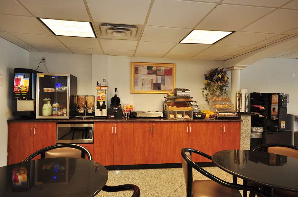 Red Roof Inn Morton Grove Restaurant photo