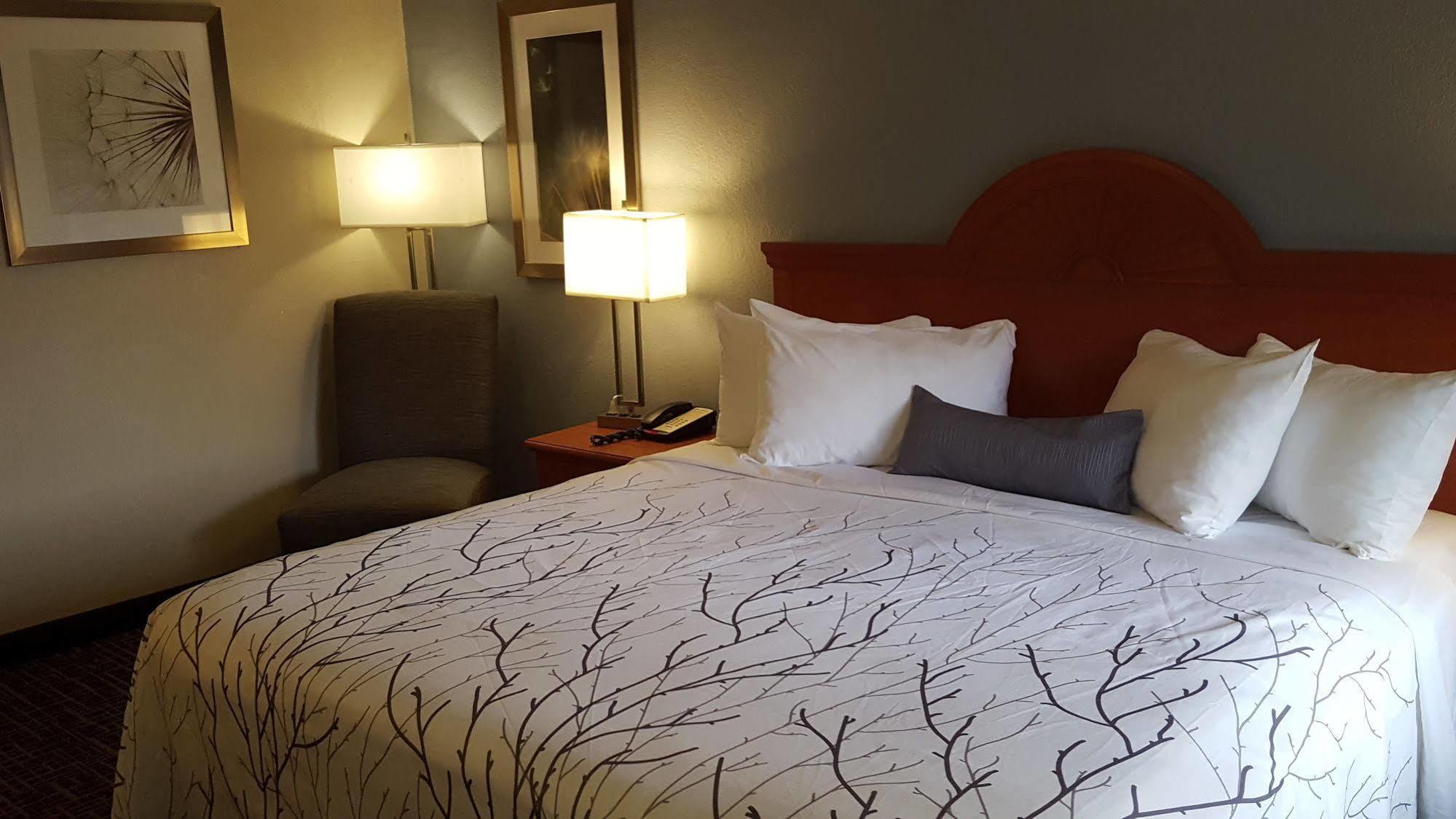 Red Roof Inn Morton Grove Extérieur photo